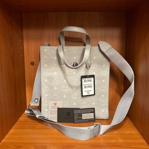 NWT MCM Visetos Misty Gray Aren Tote Crossbody